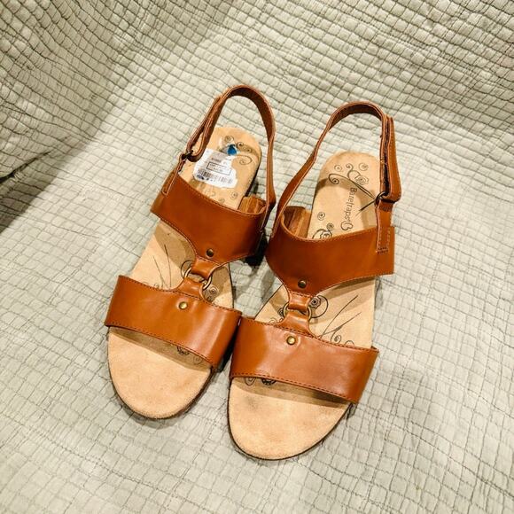 BareTraps felon brown tan Memory Foam Sandals Size 10 - Picture 3 of 10